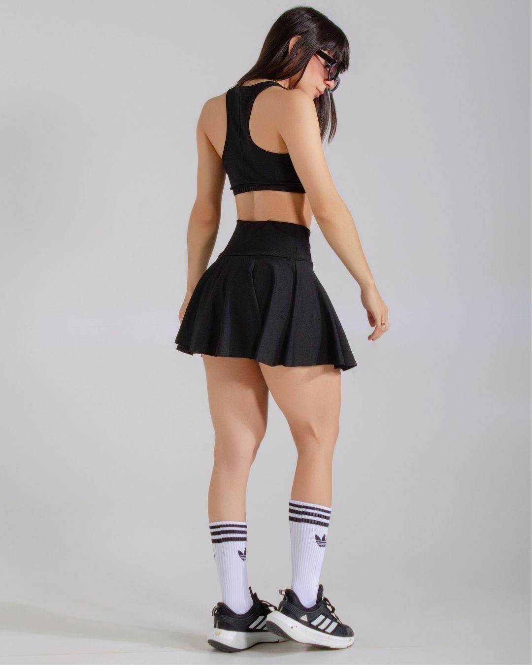 Set Top y FaldaShort Imagen secundaria del producto