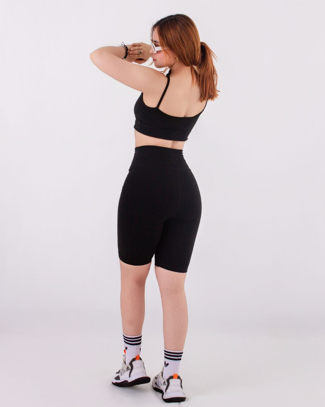 Biker Negro UltraFit Imagen secundaria del producto